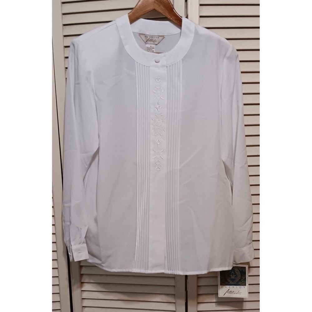 Fashion Attitudes White Polyester Button-Up White Blouse Size 6 New with Tags LS